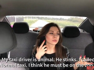 Таксист выебал гламурную москвичку на капоте машины в счет оплаты за проезд