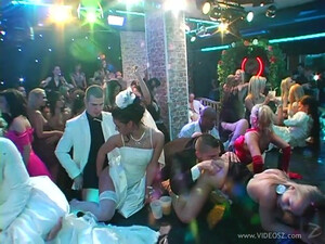 Drunk sex orgy - Bride Bang [2008].mkv