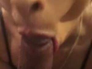 Teanna Trump Sucking Spit Sloppy Pornstar OnlyFans Ebony Couple Ebony Deepthroat Blowjob GIF