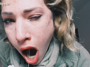 Spit Sloppy Saliva Oral Lips Eye Contact Deepthroat Blowjob Blonde Amateur GIF